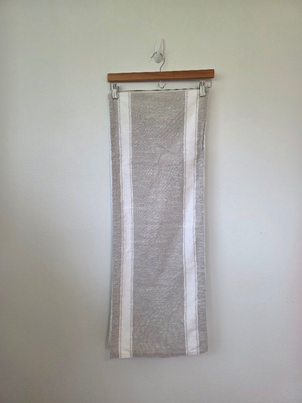 Grey/White Table Runner, 70 inches